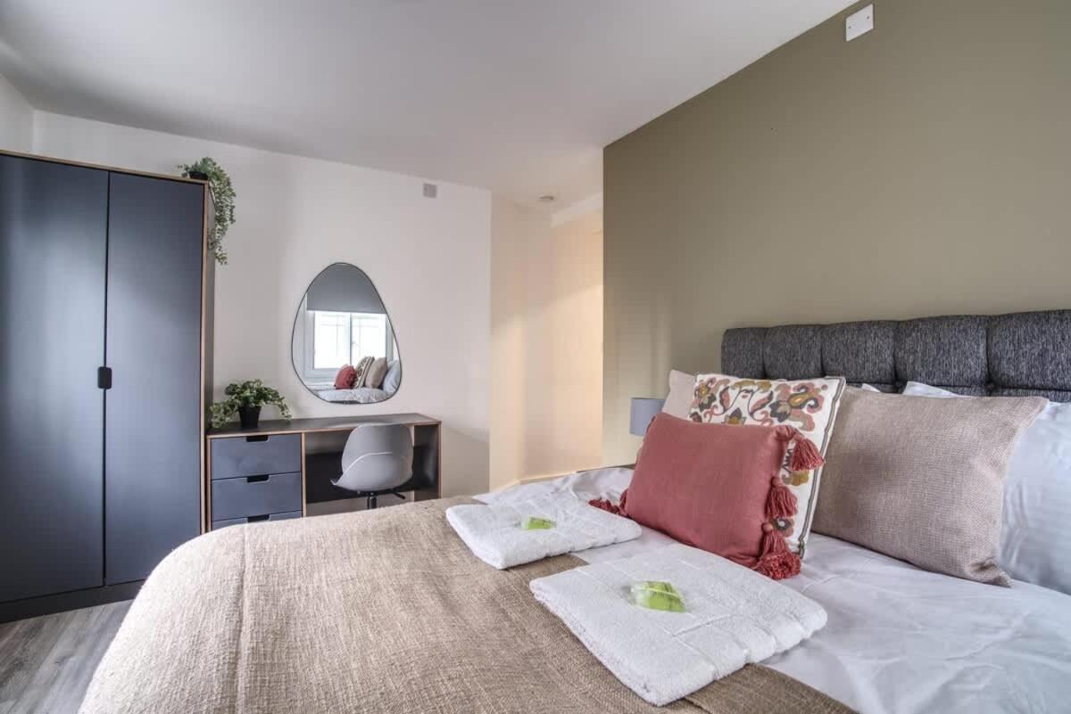2Br City Centre Apt, Self Check In, Wifi, By Derbnb Sheffield Exterior photo